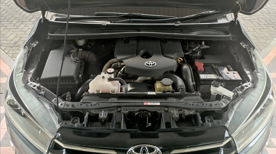 TOYOTA INNOVA INNOVA 2.4 VENTURER AT DIESEL (REBORN) AT 2019